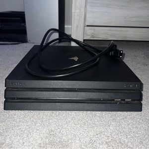 PlayStation 4 Pro - NO CONTROLLER